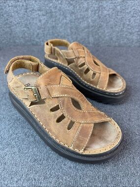Bass Brown Leather Platform Open Toe Sandals Size 6.5